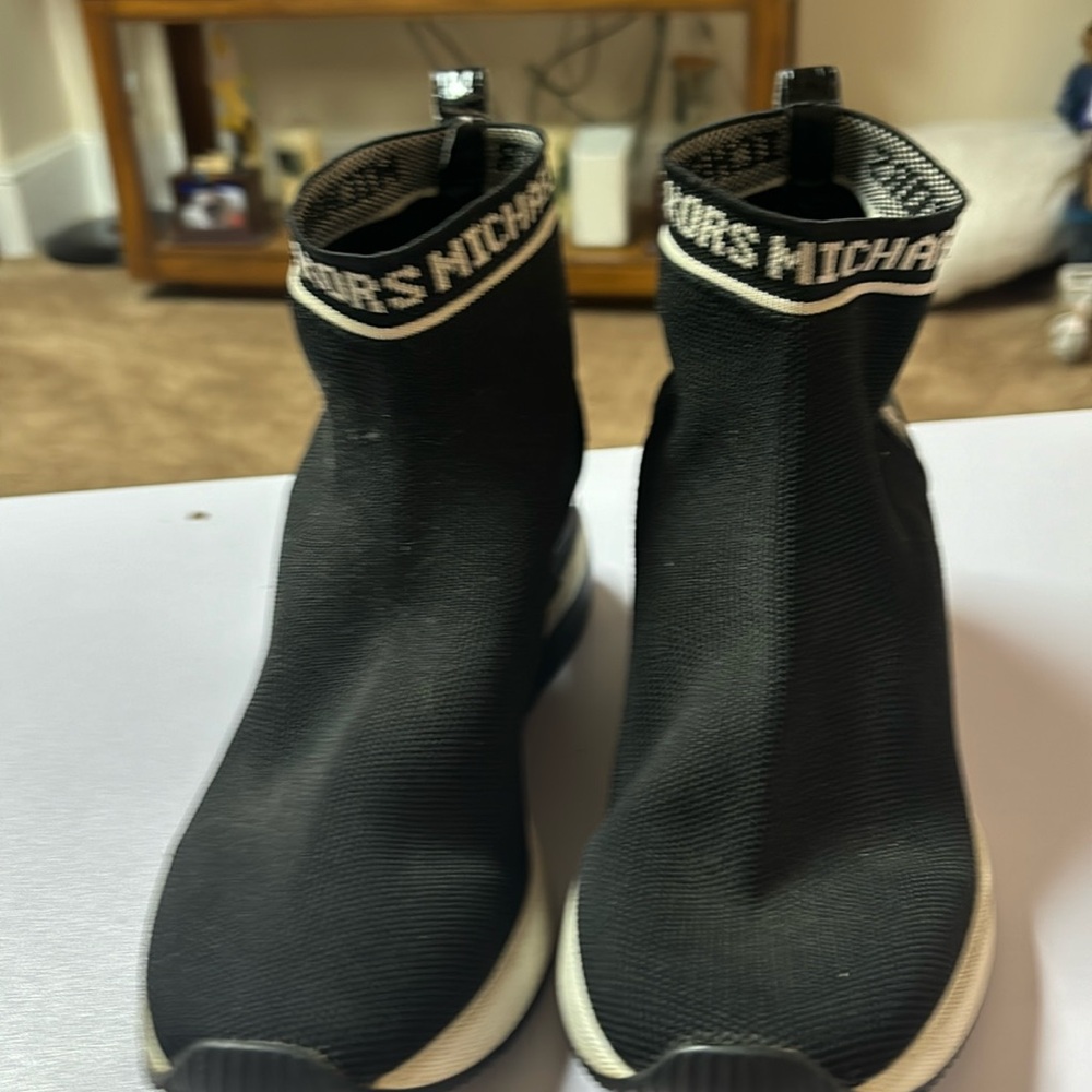 Michael Korrs never worn